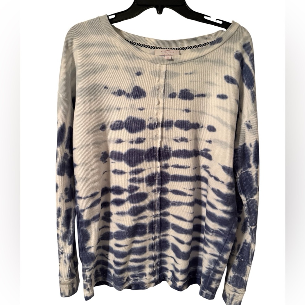 Blue Tie-Dye Women's oversized sweatshirt size small New direction new no tags